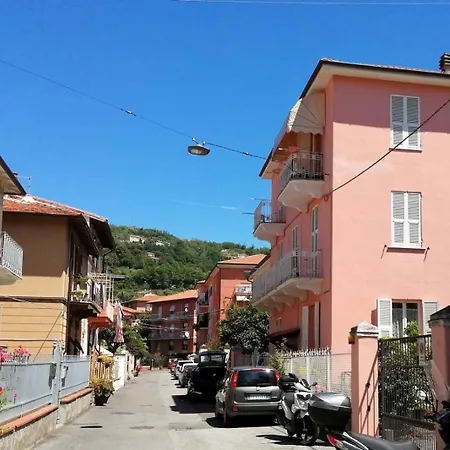 Domo Nina Lejlighed La Spezia